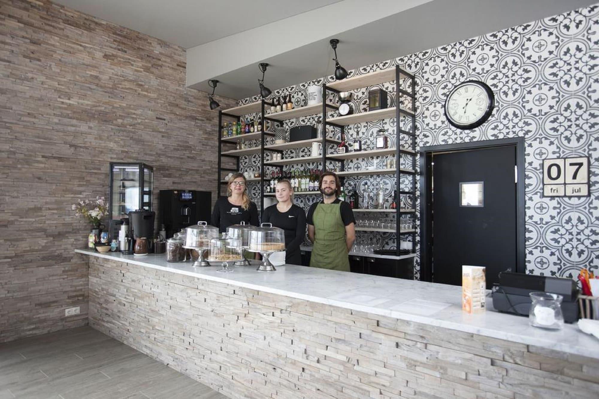 Stapi 阿纳斯塔皮旅馆酒店 外观 照片